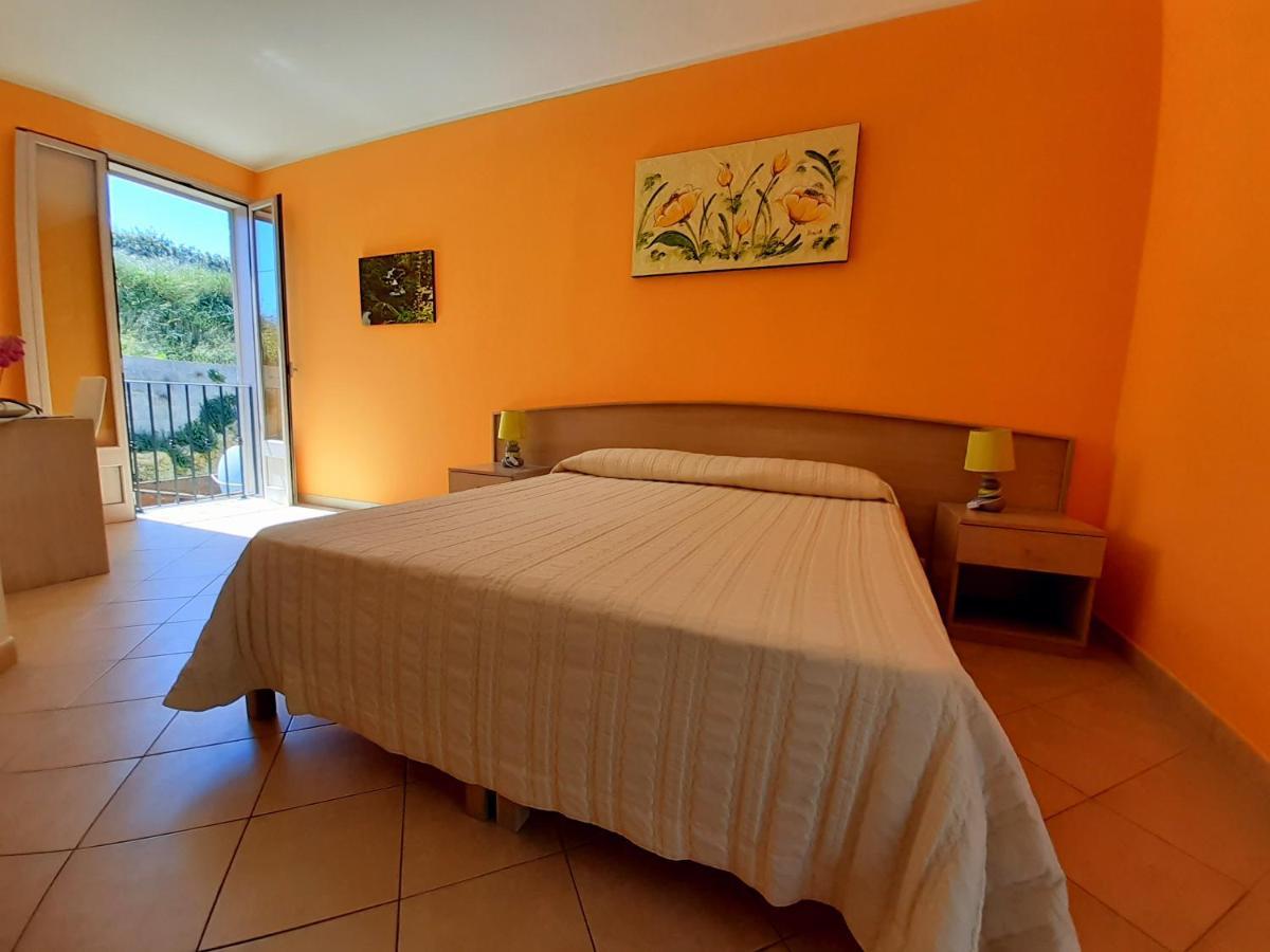 B&B Borgo Minerva Otranto Bagian luar foto
